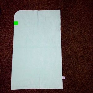 LULULEMON the little towel!!💥PRICE DROPPED.