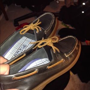 Sperry navy blue with gum sole only worn 1x