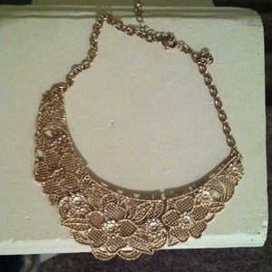 Forever 21 Gold Floral Statement Necklace