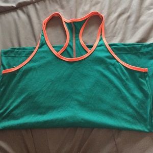 A workout razor back tank.
