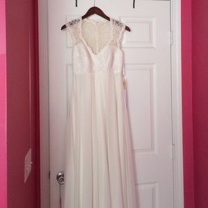 Mori Lee ivory gown, size 6