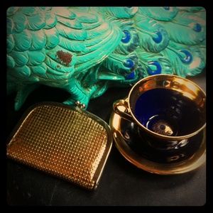 Whiting and Davis Gold mesh metal coin purse 60's