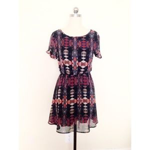 Abstract Print Size XS Above the Knee Length Dress