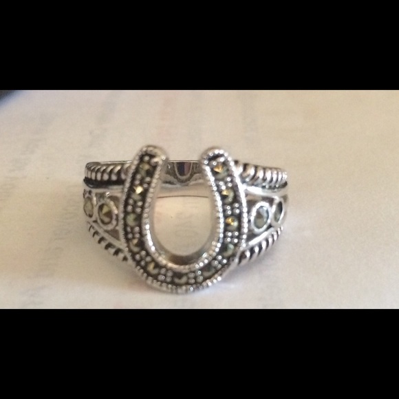 Sterling Silver Crystal horse shoe ring