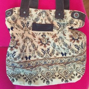 Abercrombie & Fitch tote