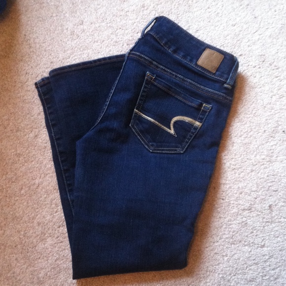 Size 4 American Eagle Capris