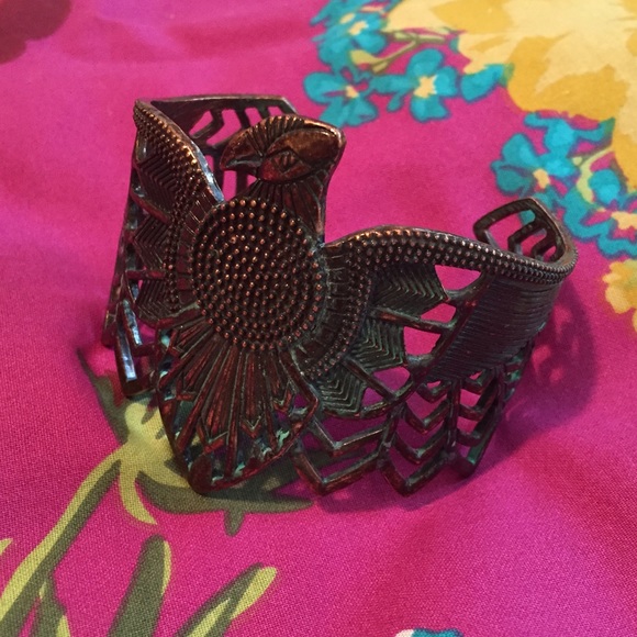 ❌SOLD❌Thunderbird Cuff - Picture 3 of 3