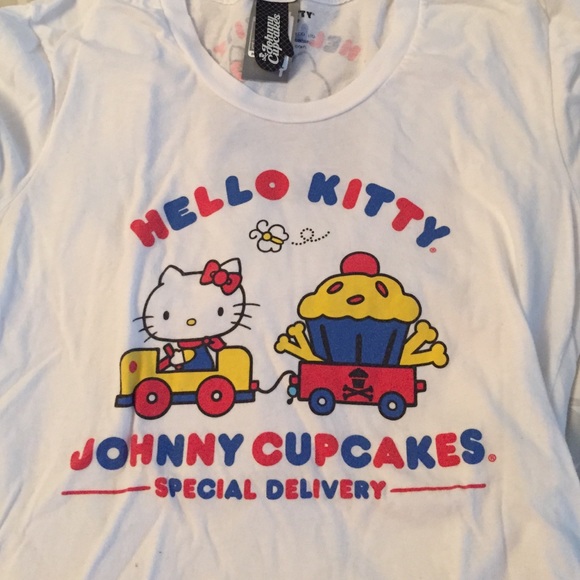 Hello Kitty- Johnny Cupcakes