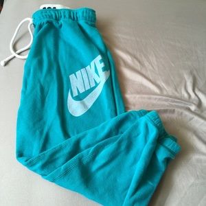 Nike joggers