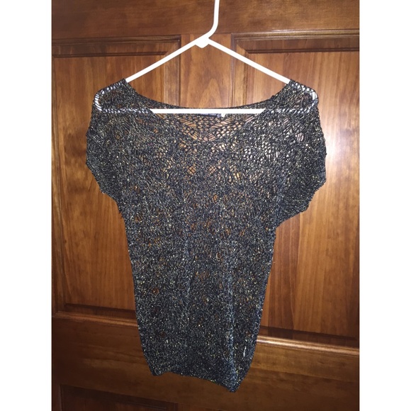 Knitted metallic top