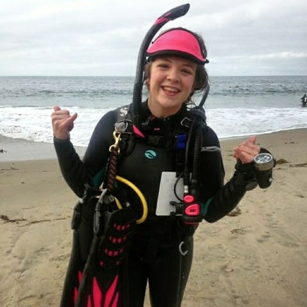 Meet your seller/buyer!! 🌻🌻🌻