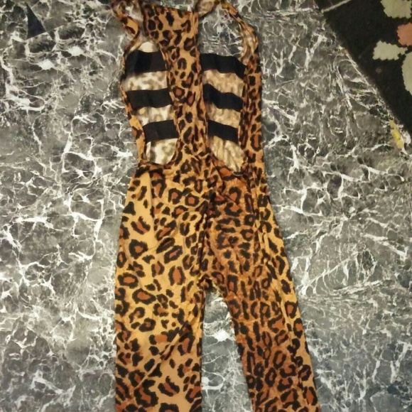 One piece leopard - Picture 2 of 2