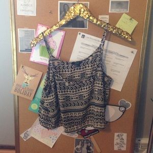 sSOLD Tribal crop top