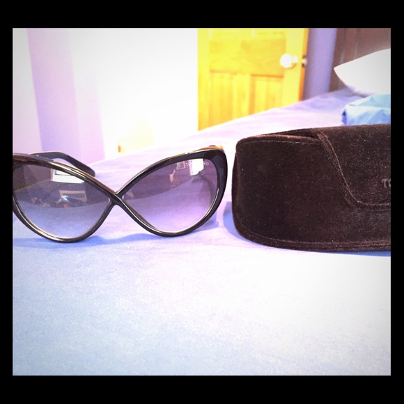 Tom Ford Cat-Eye sunglasses