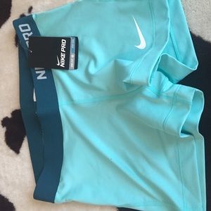Brand new nike pro