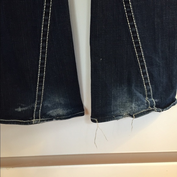 Size 26 true religion flare dark jeans - Picture 4 of 4