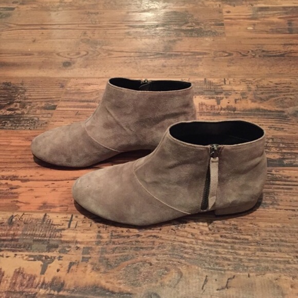 Dolce Vita booties