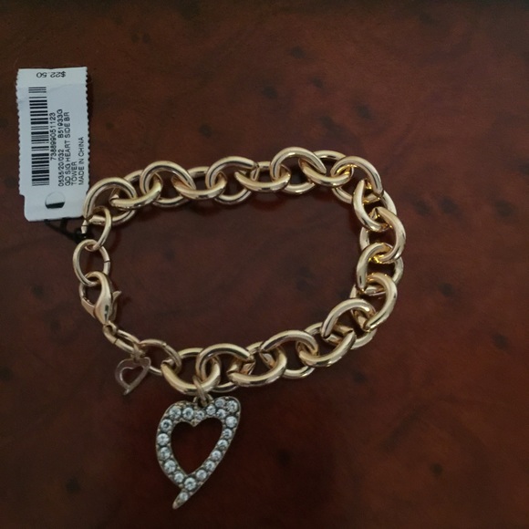🆕💗Talia Sodi Link Bracelet with Heart Charm💗 - Picture 4 of 4