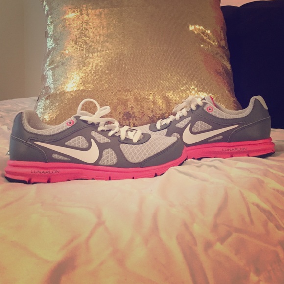 Nike Lunarlon Running Shoes