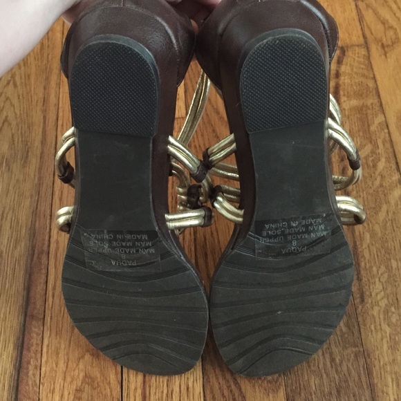 Brown and gold gladiator sandals - Picture 3 of 4