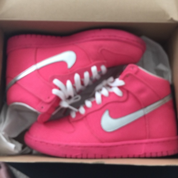 SOLD Women Nike (used)