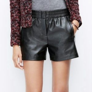 ANN TAYLOR Petite Leather short
