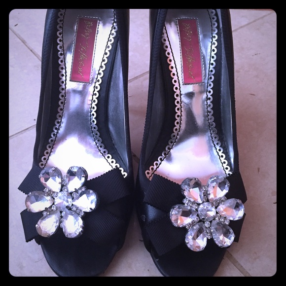 BetseyJohnson leather jewel flower heels