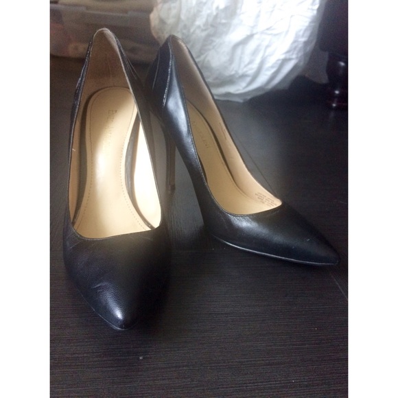 Enzo Angiolini black leather heels