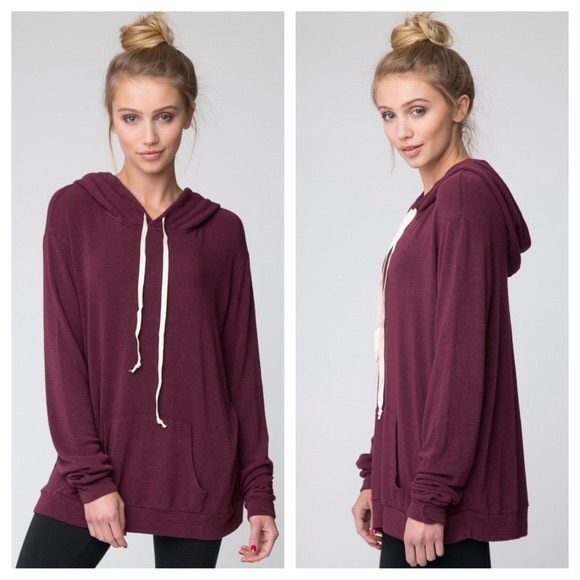 Brandy Melville Jackets & Blazers - Brandy Melville Layla Knit Hoodie