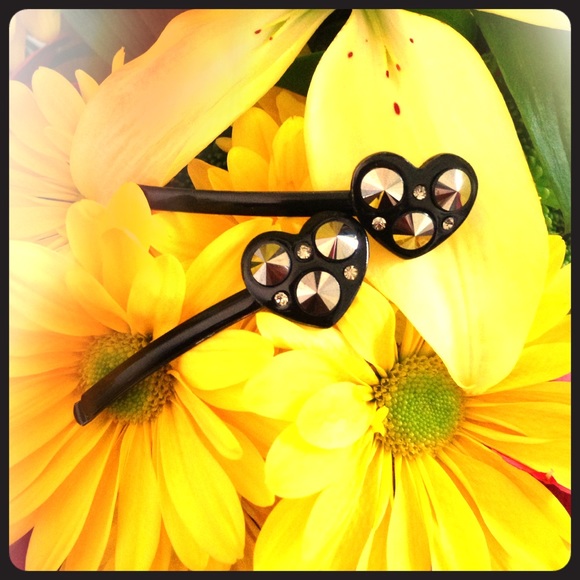 Set of 2 Black Heart Hair Pins w/ Grey Rhinestones