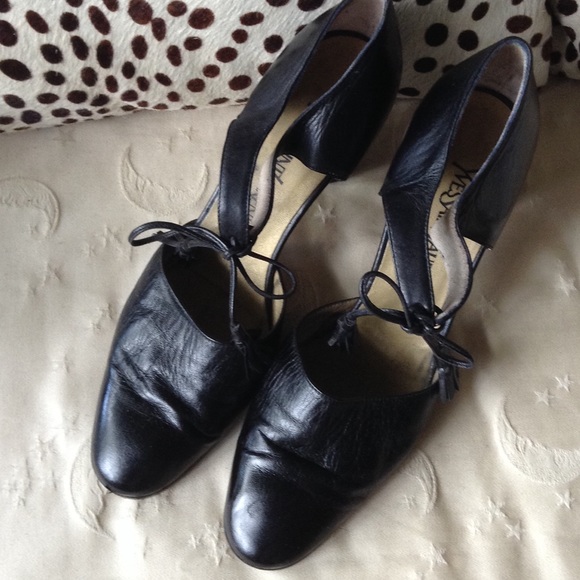 Yves Saint Laurent Shoes w- Tassels 50%off
