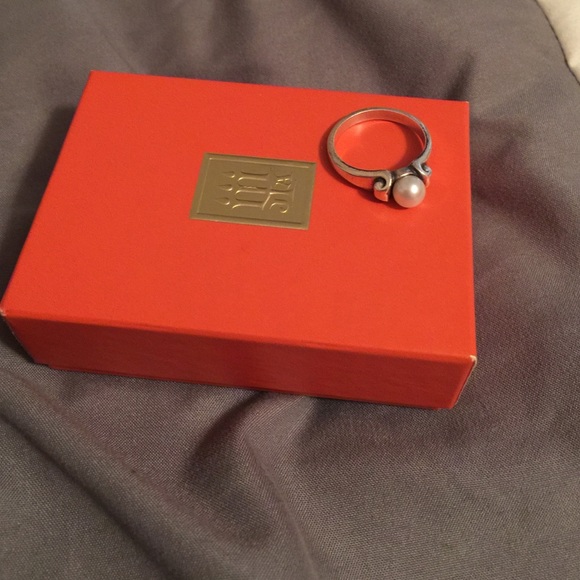 James Avery pearl ring