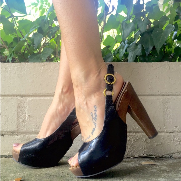 Steve Madden Hidden Wood Platform Black Heels