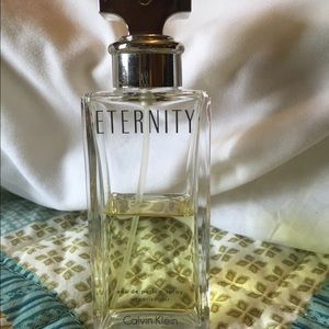 Calvin Klein Eternity Eau de Parfum 3.4 oz 1/2 ful