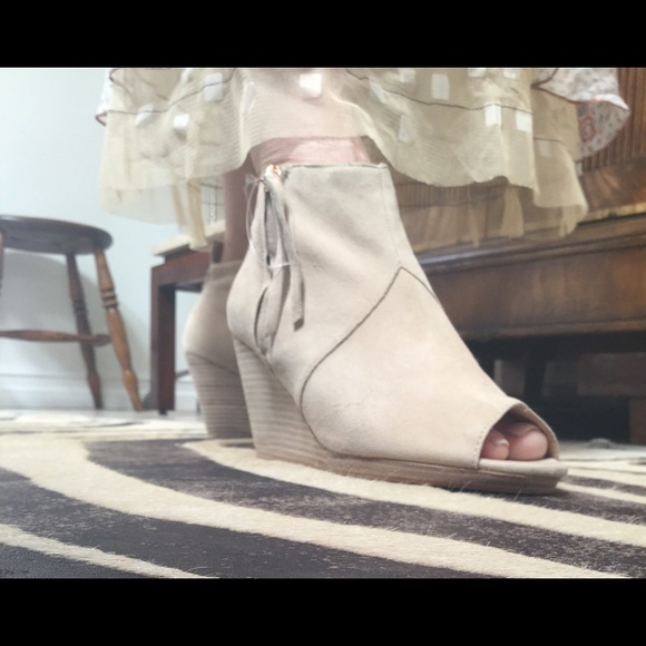 Dolce Vita suede wedge booties