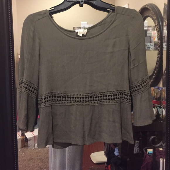 Pacsun olive top