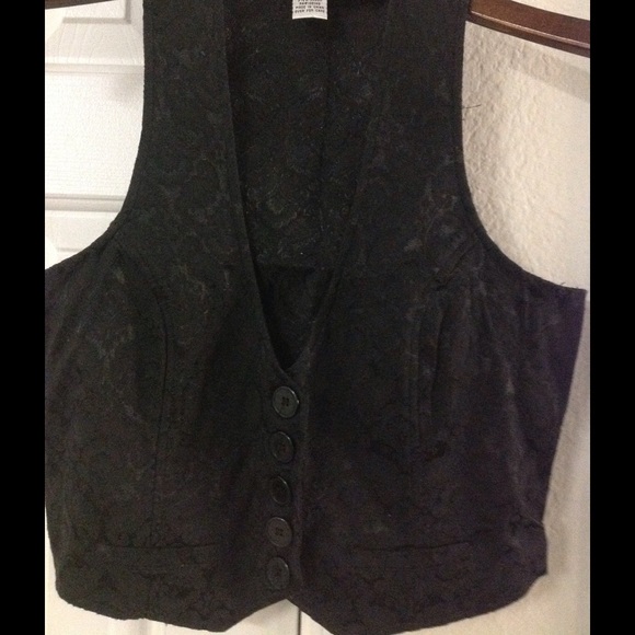 Black Vest by Pinky