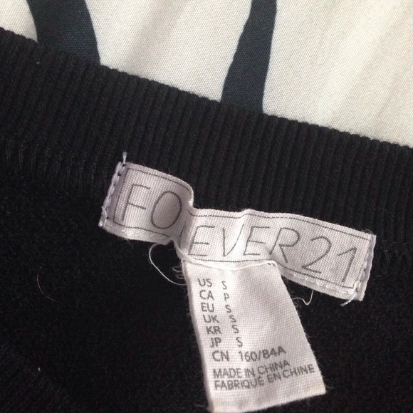 Black long sleeve top - Picture 2 of 2