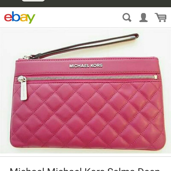 Micheal kors selma quilt leather wristlet