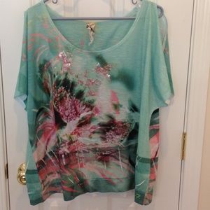 Plus size top