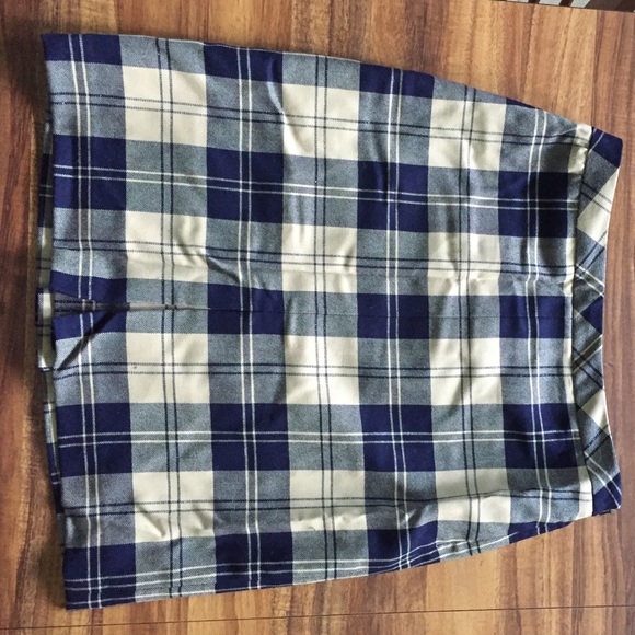 Brooks Brothers plaid skirt size 6