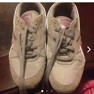 Cute Reeboks great for runners