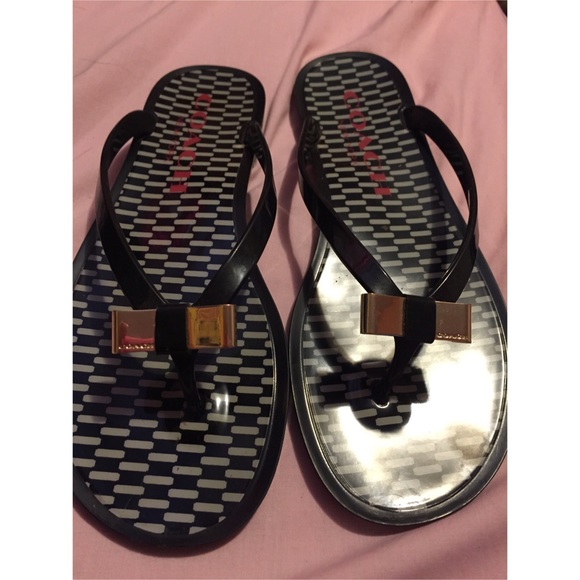 Authentic coach sandals