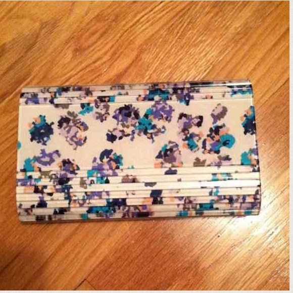 BCBGeneration Flora Hardshell Clutch - Picture 2 of 3