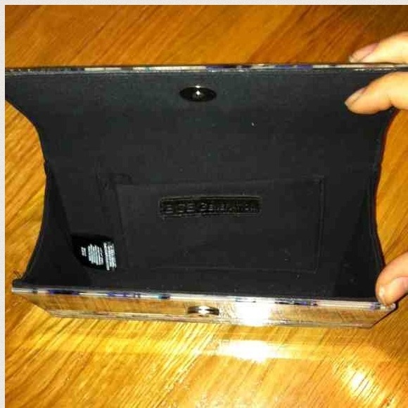BCBGeneration Flora Hardshell Clutch - Picture 3 of 3