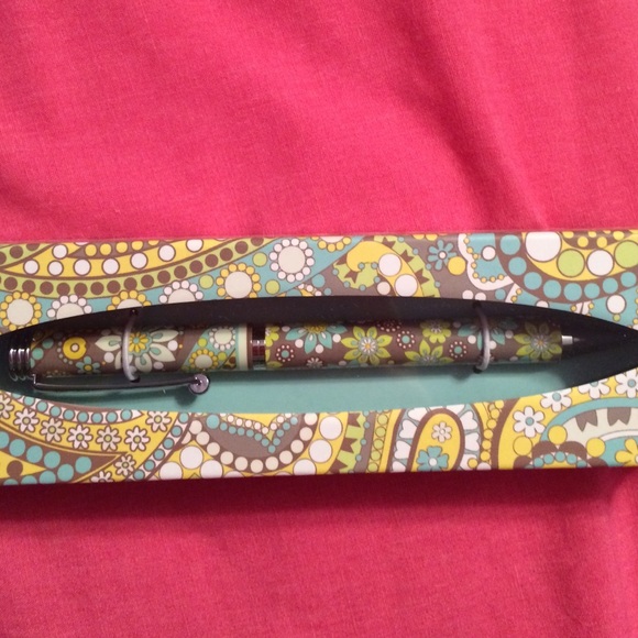 Nwt  Vera Bradley Pen