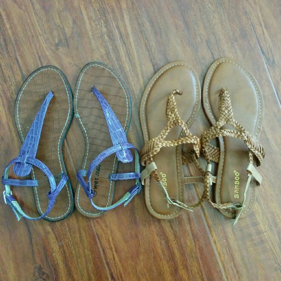 T strap sandals