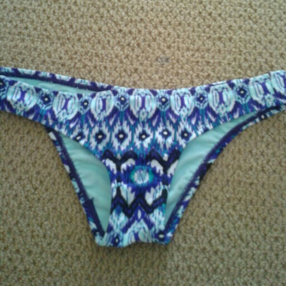 SOLD - Picture 2 of 3