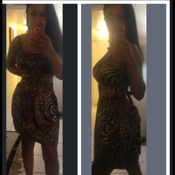 💖Xs guess marciano dress💖