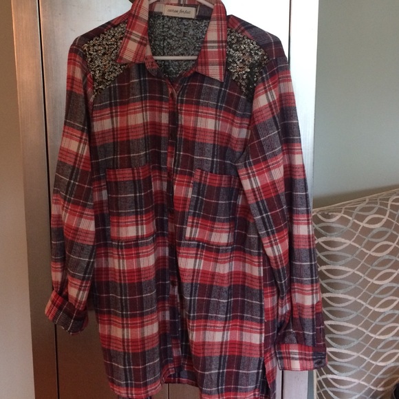 LF plaid collared flannel with sequin accenting